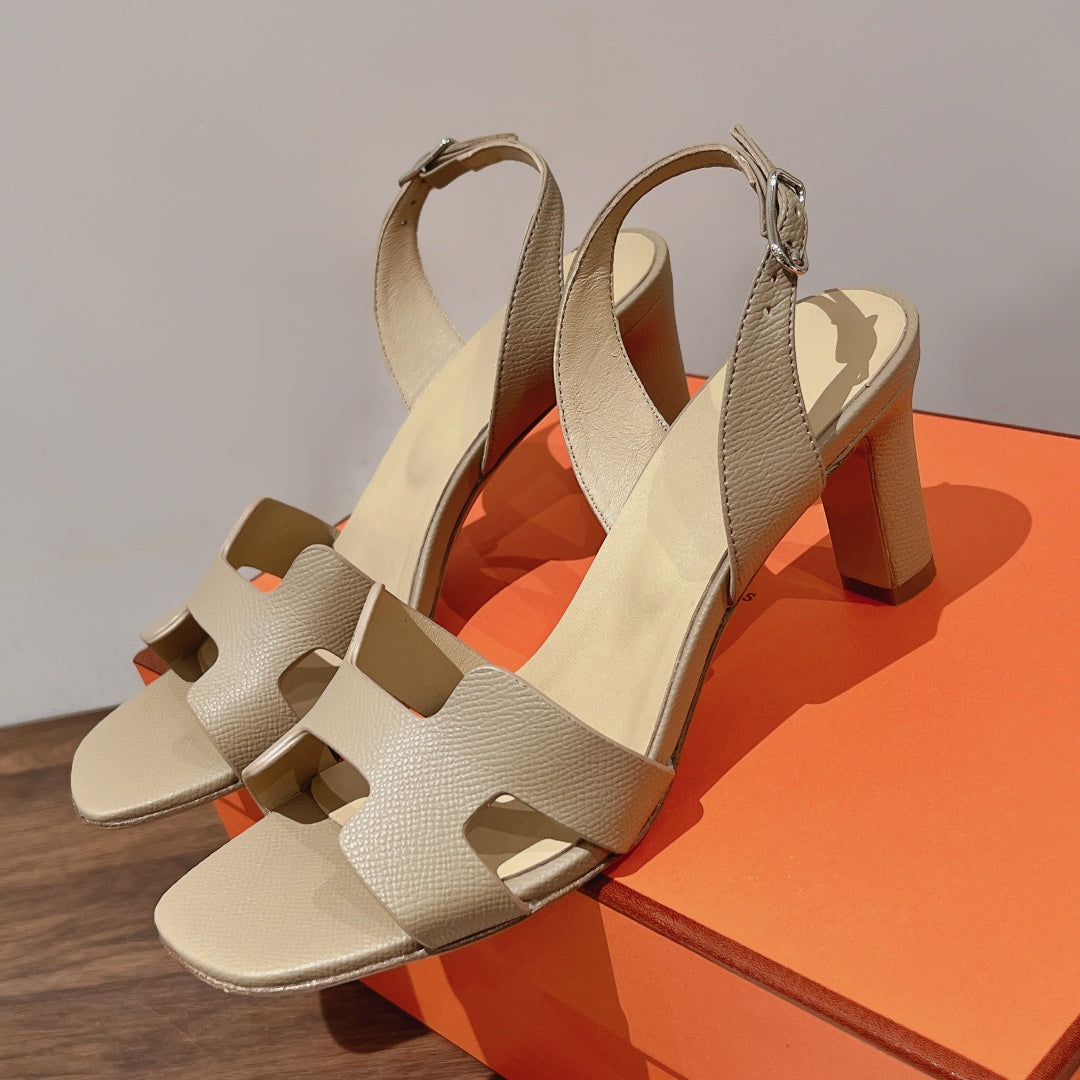 HOLY 75 SANDAL IN BISQUE BEIGE GRAINED CALFSKIN