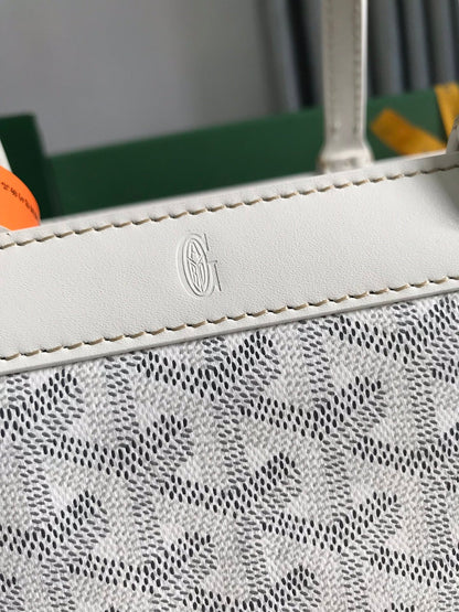 BELLECHASSE BIAUDE PM BAG 36 IN WHITE GOYARDINE CANVAS AND CALFSKIN TRIM