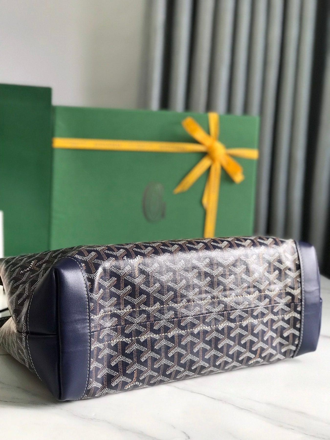 BELLECHASSE BIAUDE PM BAG 36 IN NAVY BLUE GOYARDINE CANVAS AND CALFSKIN TRIM