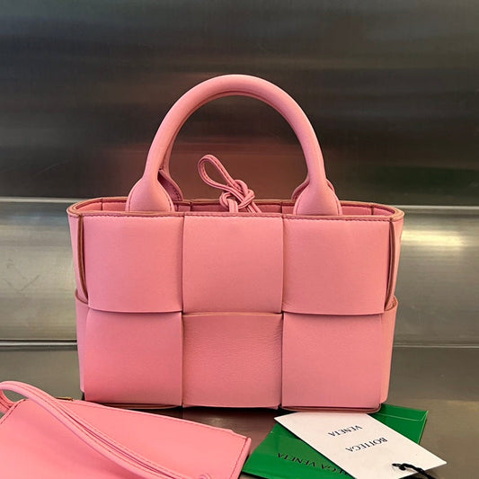 CANDY ARCO TOTE 20 IN BLUSH PINK CALFSKIN