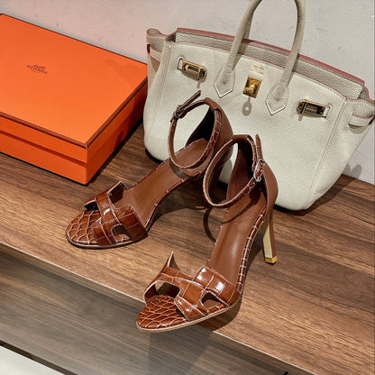 PREMIERE 105 SANDAL IN BRONZE BROWN CROCODILE LEATHER