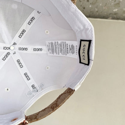 BAKER BOY CAP IN WHITE MIX CAMEL BROWN MONOGRAM JACQUARD FABRIC 136303