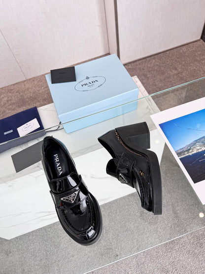 PRA CHOCOLATE BRUSHED LEATHER LOAFERS BLACK