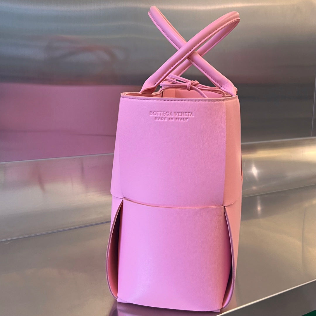 ARCO TOTE 36 IN SHOCKING PINK CALFSKIN