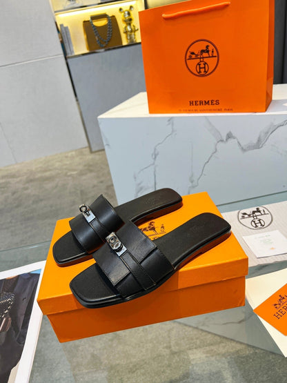 Giulia Sandal Black Calfskin