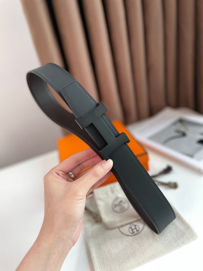 HM CONSTANCE BELT BUCKLE & REVERSIBLE CHOCOLATE BROWN AND BLACK LEATHER STRAP 38MM