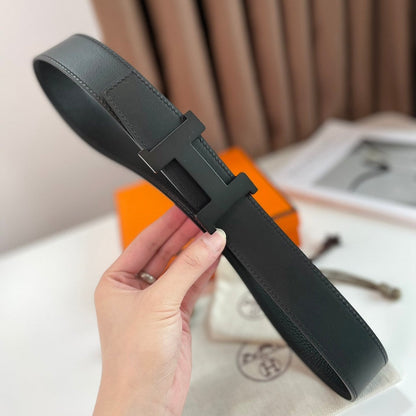 HM CONSTANCE BELT BUCKLE & REVERSIBLE  BLACK LEATHER STRAP 38MM