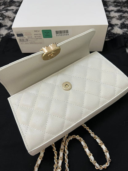 CC KELLY 18 BAG IN WHITE CALFSKIN WITH STRAP