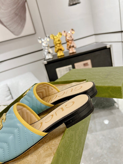 GG EXCLUSIVE SLIDE SANDAL SKY AND BLACK CALFSKIN