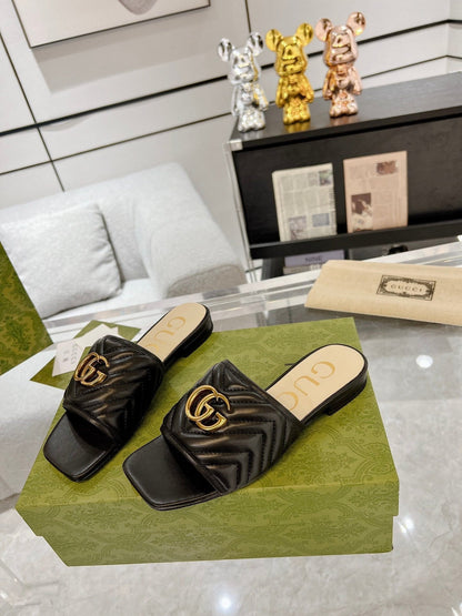 GG EXCLUSIVE SLIDE SANDAL BLACK CALFSKIN