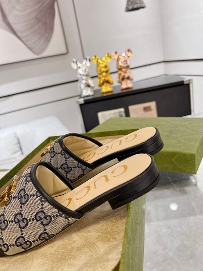 GG EXCLUSIVE SLIDE SANDAL BLACK AND CHARCOAL FABRIC