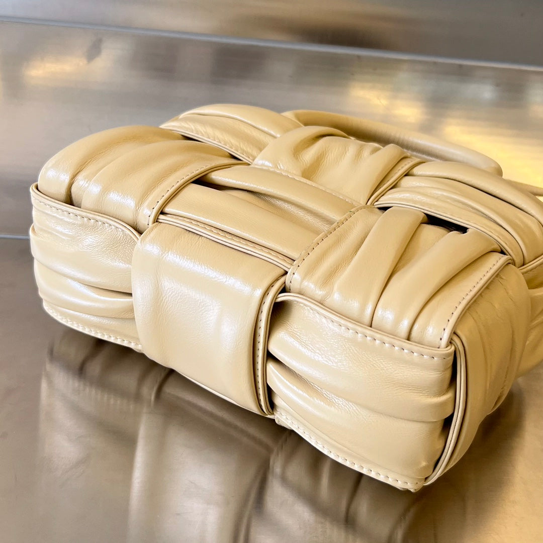 CANDY ARCO TOTE 20 IN BEIGE SOFT LAMBSKIN