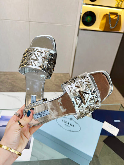 PRA EMBROIDERED SLIDES FLAT SILVER CALFSKIN