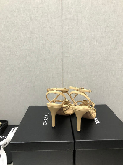 FLORAL HIGH HEEL SANDAL IN SAND YELLOW LAMBSKIN