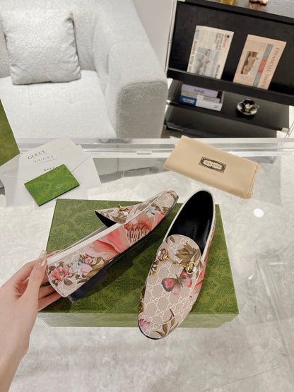 HORSEBIT LOAFER WITH FLOWER PRINT IN LINEN BEIGE MONOGRAM JACQUARD FABRIC