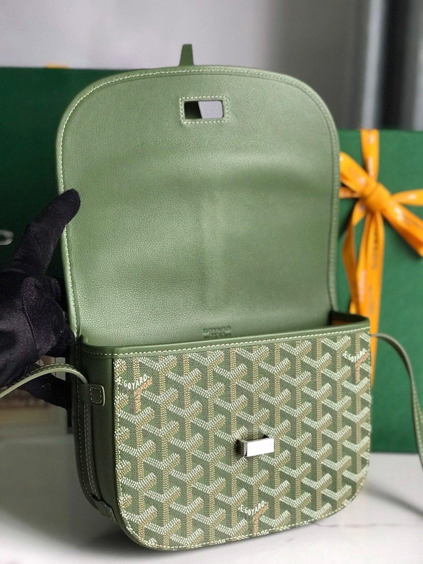 BELVEDERE MM BAG 21 IN GREEN GOYARDINE CANVAS AND CALFSKIN