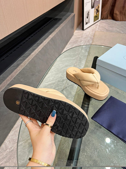 PRA THONG FLATFORM SANDALS TUSCAN LAMBSKIN