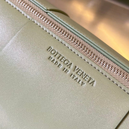 CYLINDER CASSETTE 30 IN TRAVERTINE CALFSKIN