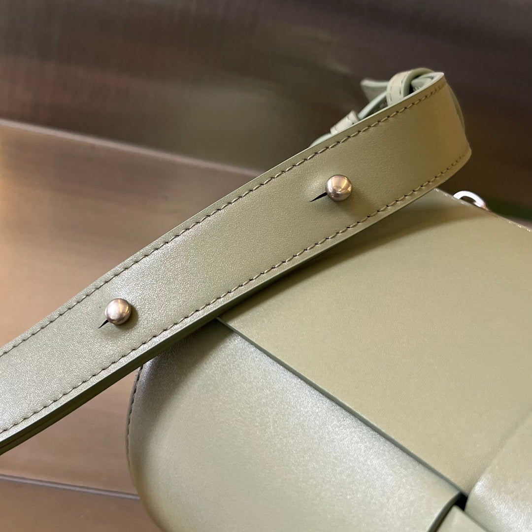 CYLINDER CASSETTE 30 IN TRAVERTINE CALFSKIN