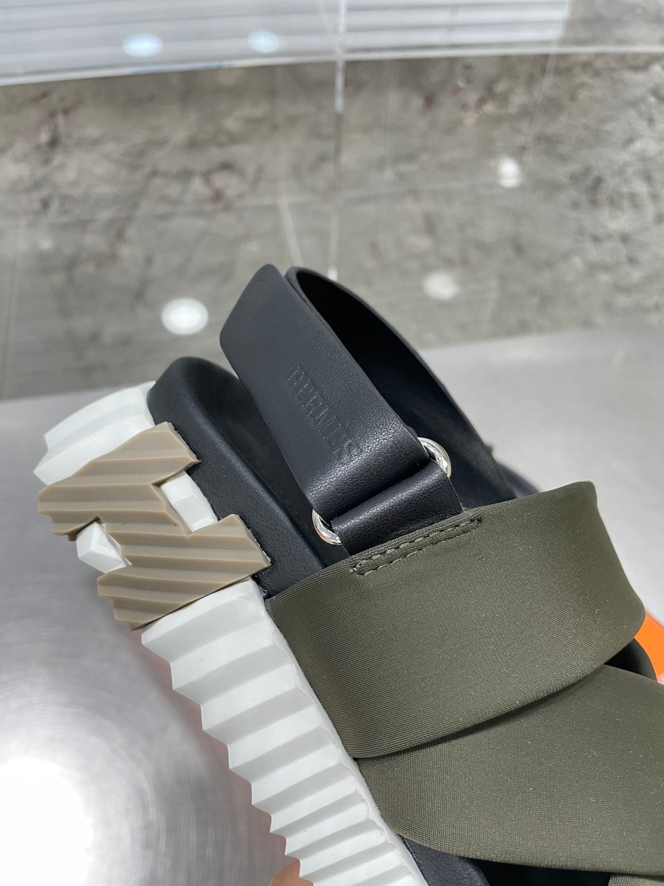 ELECTRIC SANDAL BLACK MIX DARK ARMY CALFSKIN