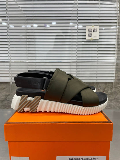 ELECTRIC SANDAL BLACK MIX DARK ARMY CALFSKIN