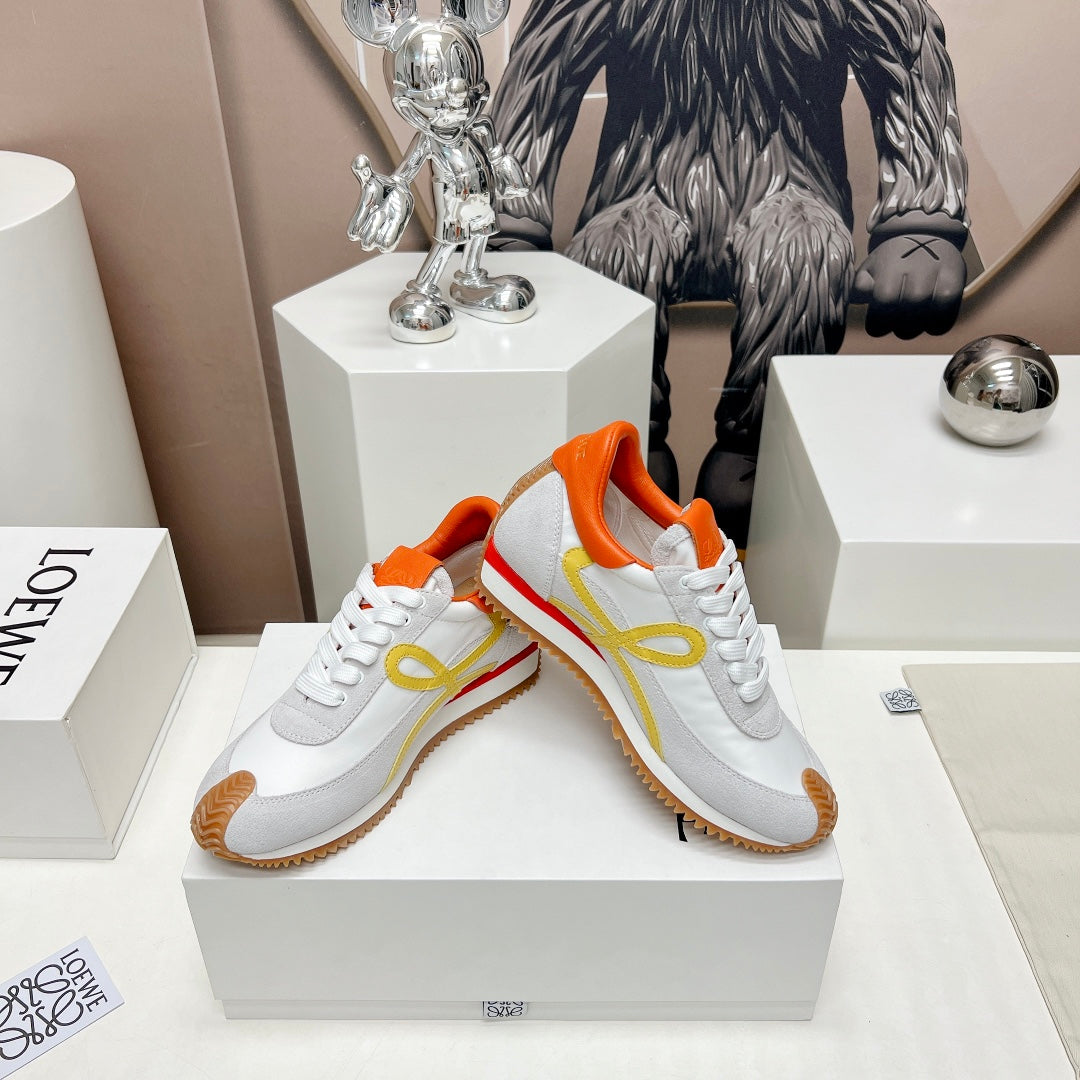 FLOW RUNNER SNEAKER IN PALE GRAY MIX VIVID ORANGE SUEDE AND SHEEPSKIN