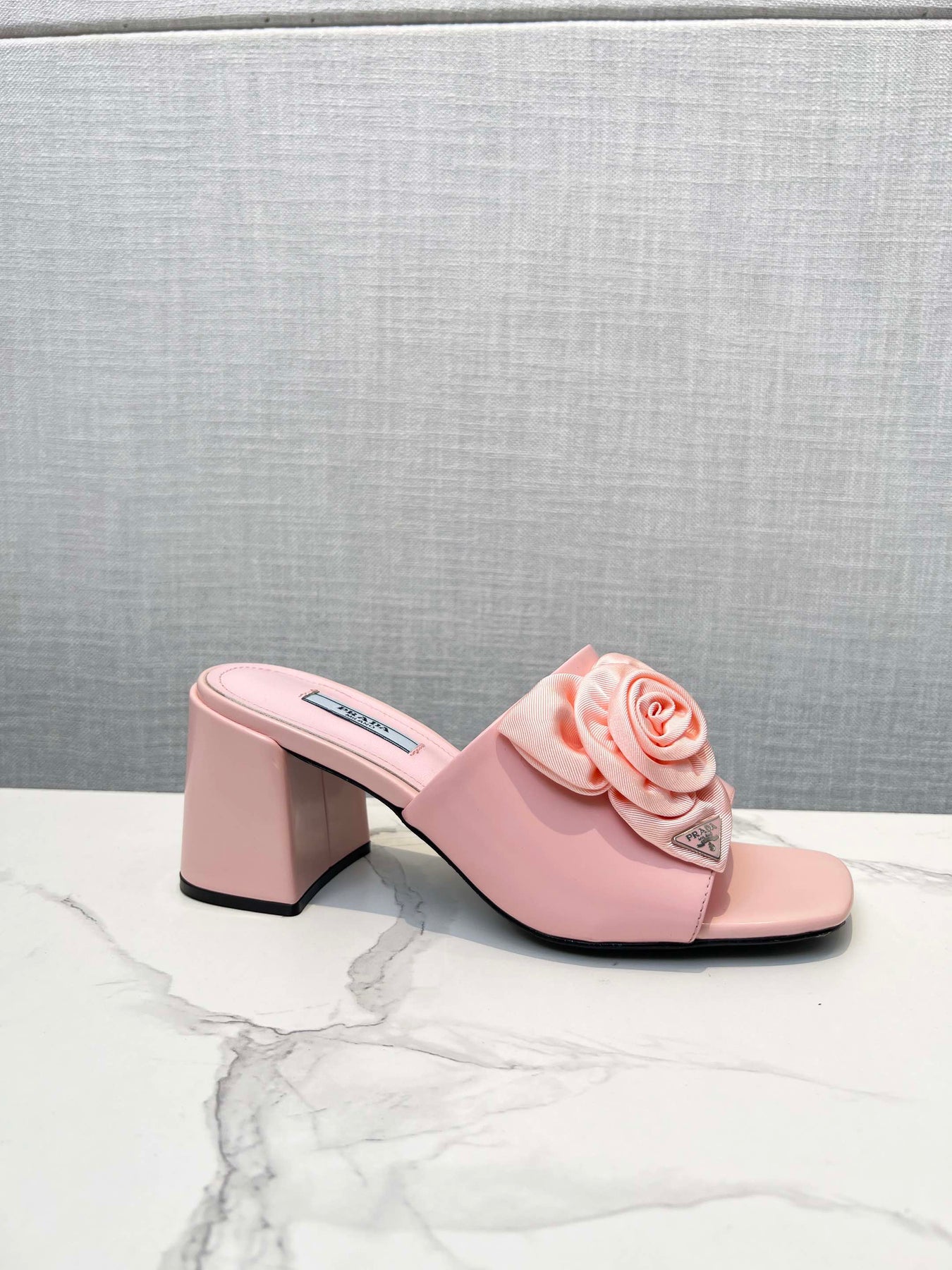 PRA FLOWER BLOCK HEELS 75 LIGHT PINK CALFSKIN