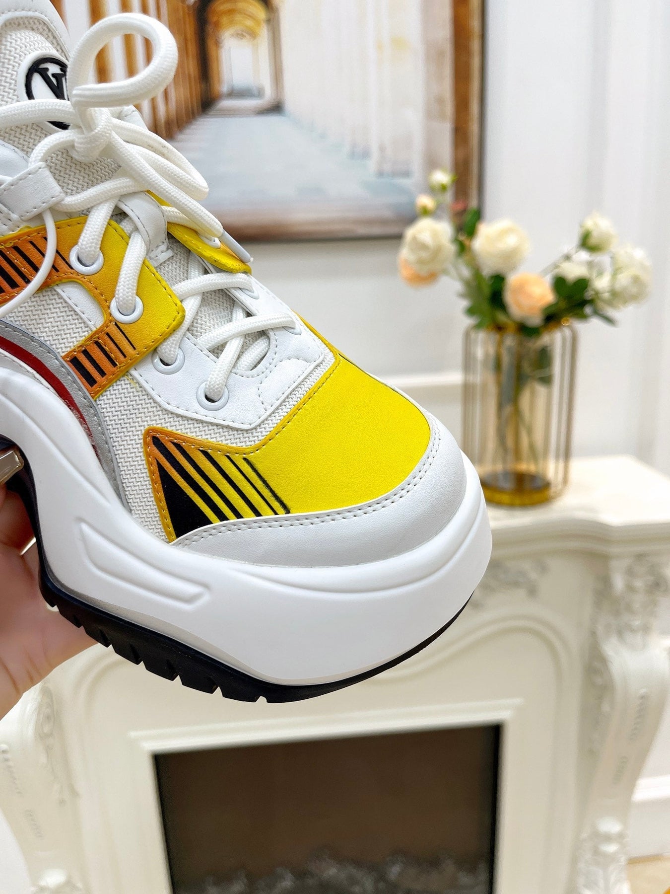 LV ARCHLIGHT 2.0 PLATFORM SNEAKER IN WHITE MIX YELLOW MIX OF MATERIALS