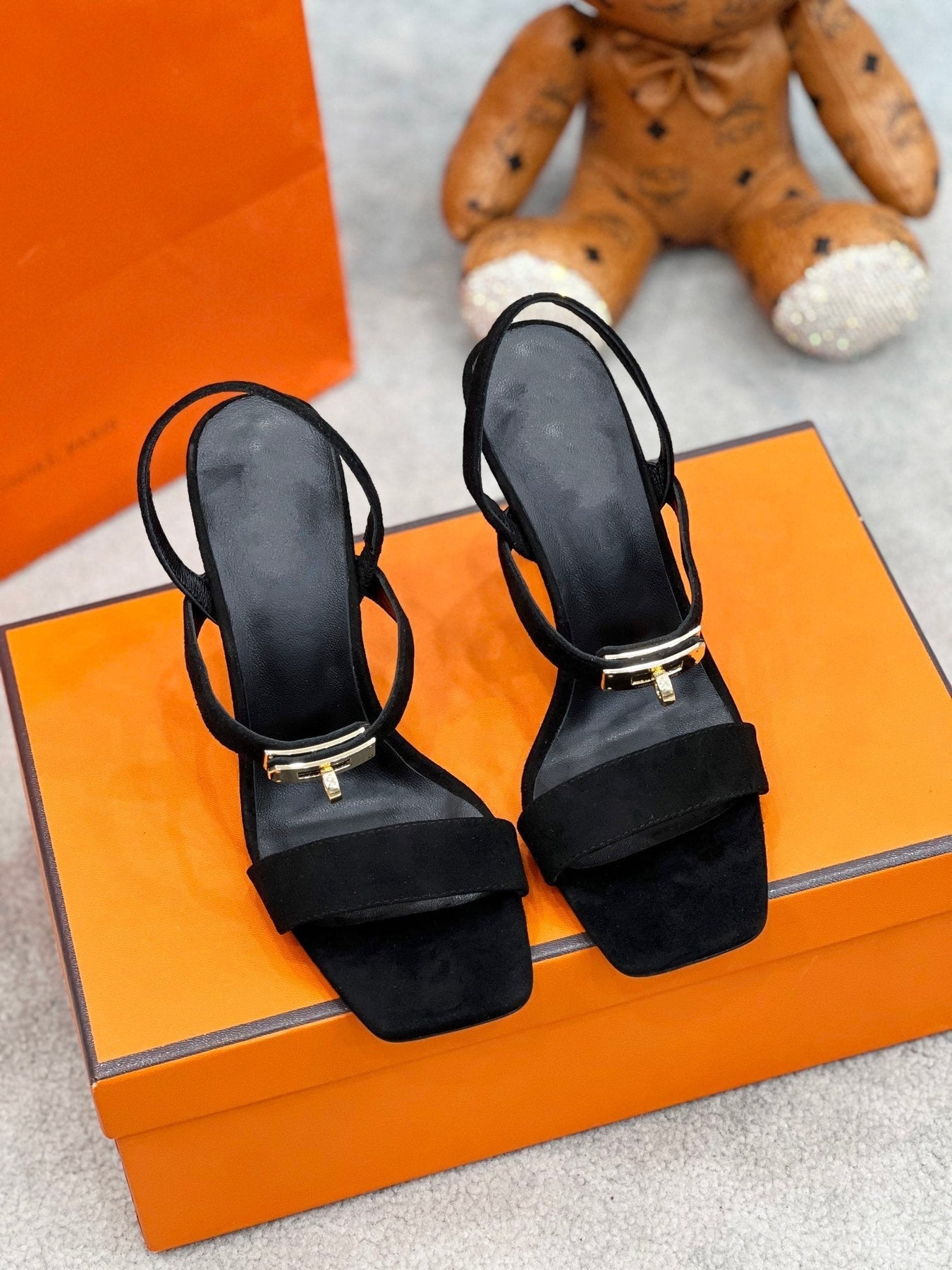 Glamour 95 Sandal Black Suede