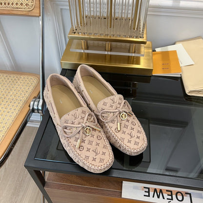 LV GLORIA FLAT LOAFER LOGO STAMPING BEIGE