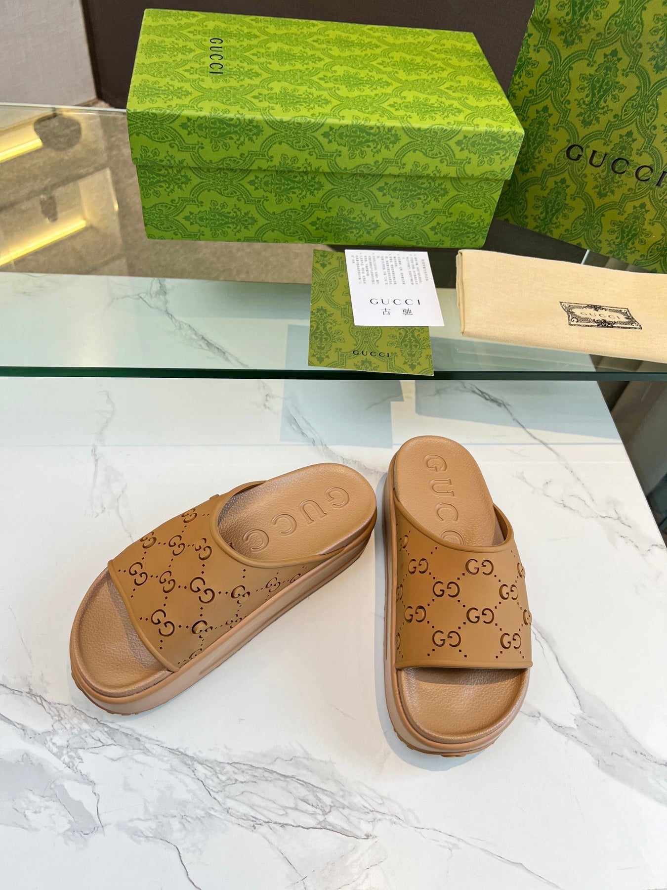 PLATFORM SANDALS IN CINNAMON BROWN MONOGRAM IMPORTED TPU