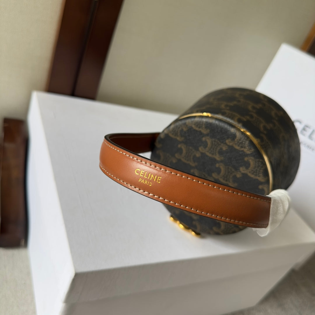 NINA MINAUDIERE 13 IN BLACK TRIOMPHE CANVAS GOLD HARDWARE