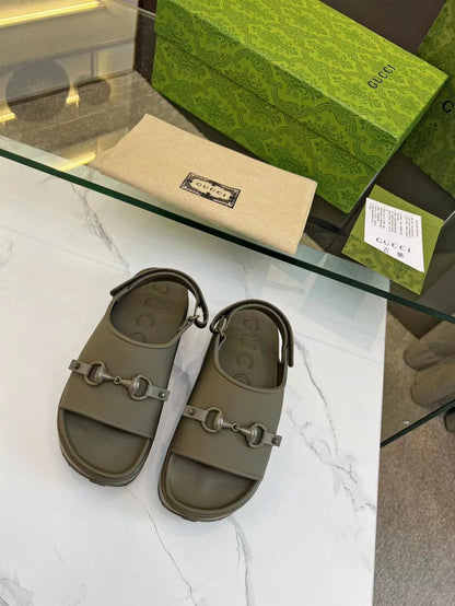 HORSEBIT FLATFORM SANDAL 5 CM IN ARMY GREEN IMPORTED TPU