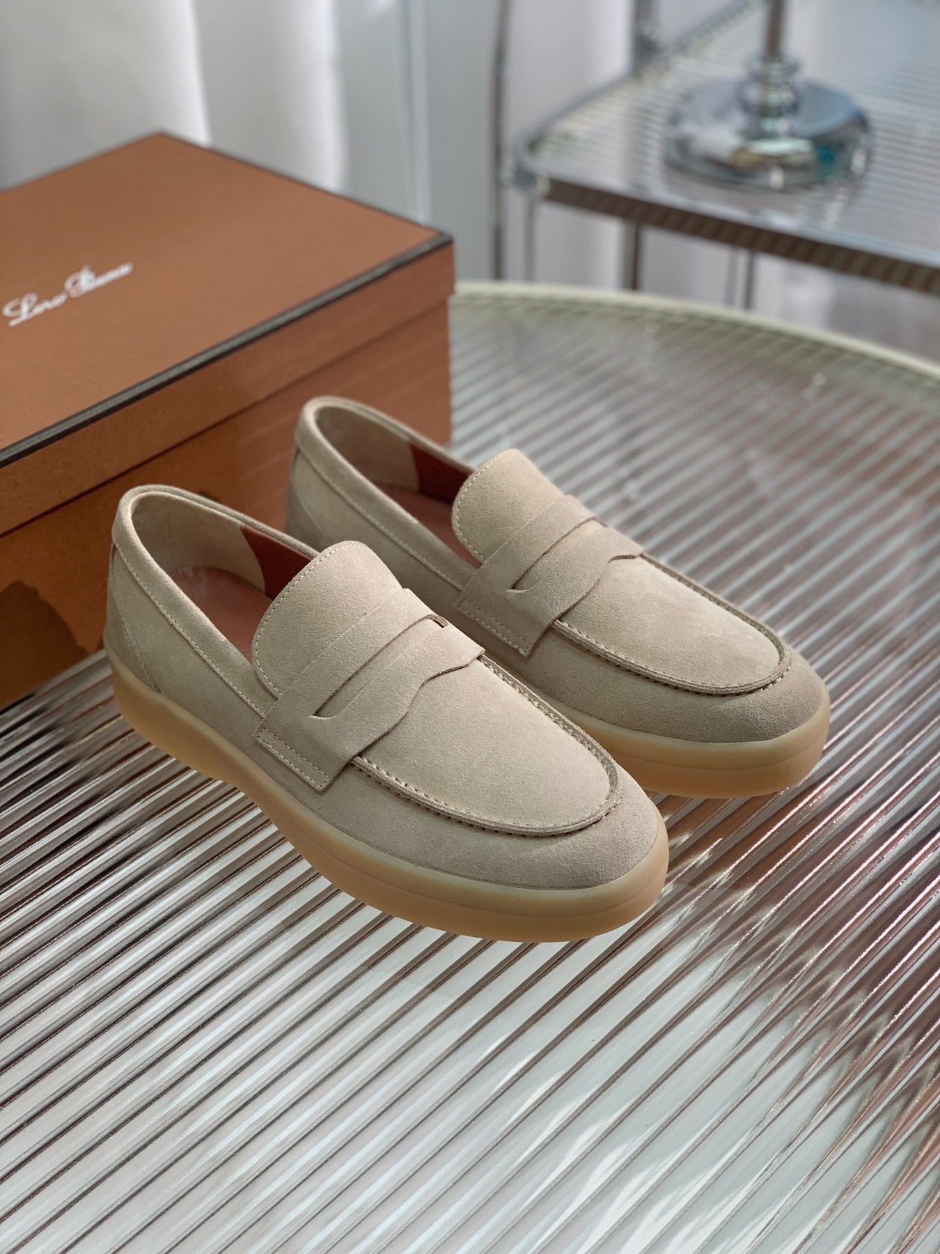 LP RETRO SUMMER WALK LOAFERS BEIGE SUEDE