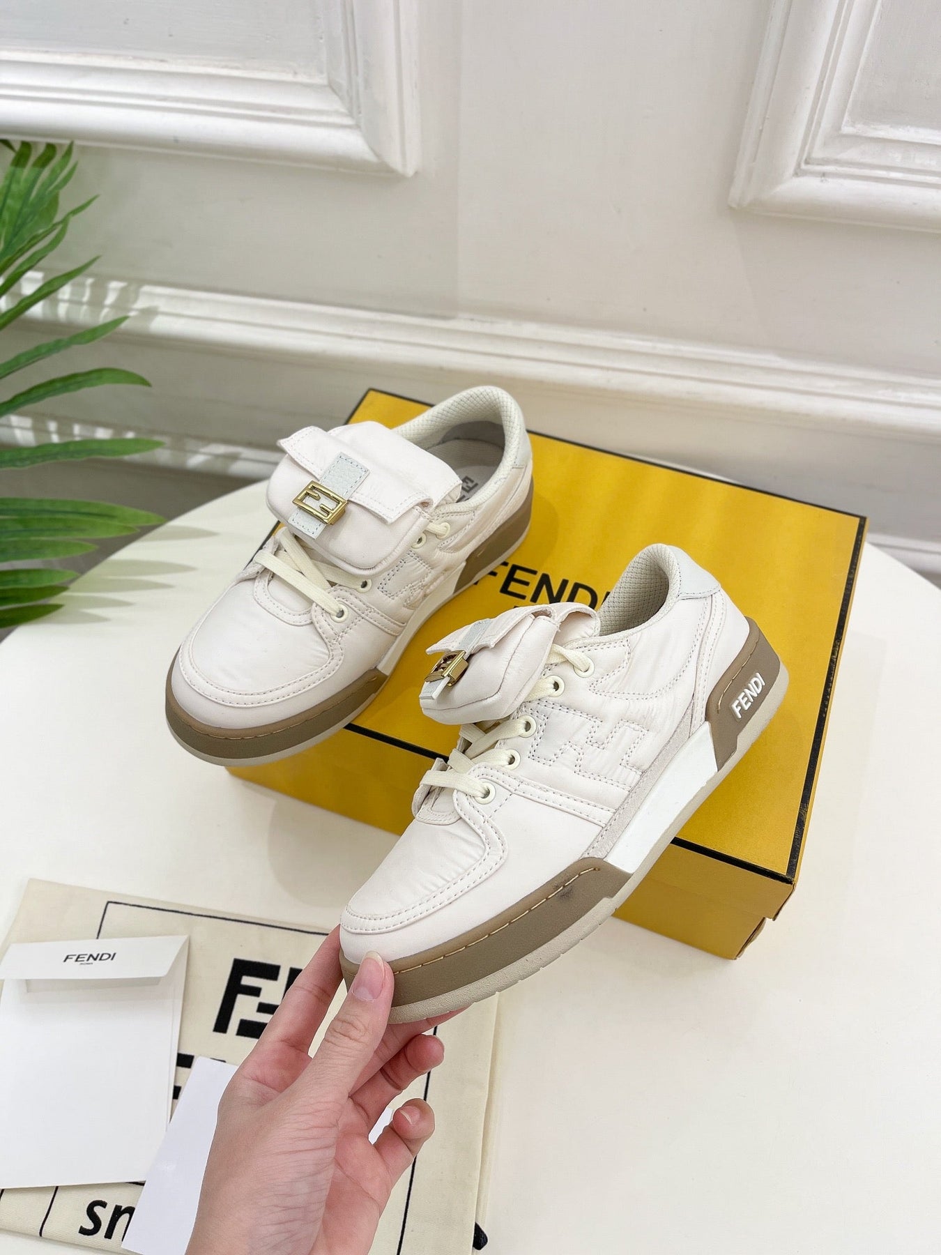 FENDI TRAINER SNEAKER IN WHITE LAMBSKIN