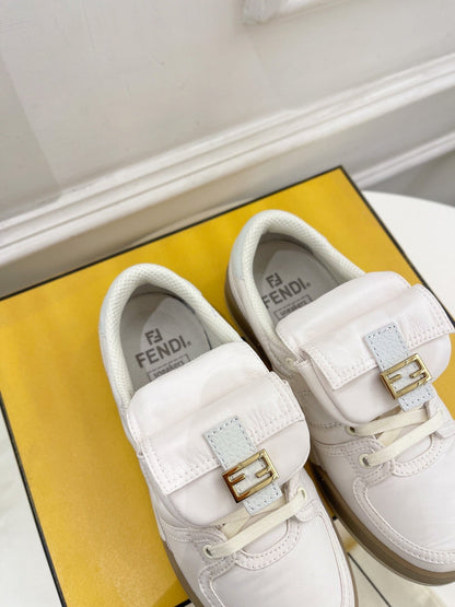 FENDI TRAINER SNEAKER IN WHITE LAMBSKIN