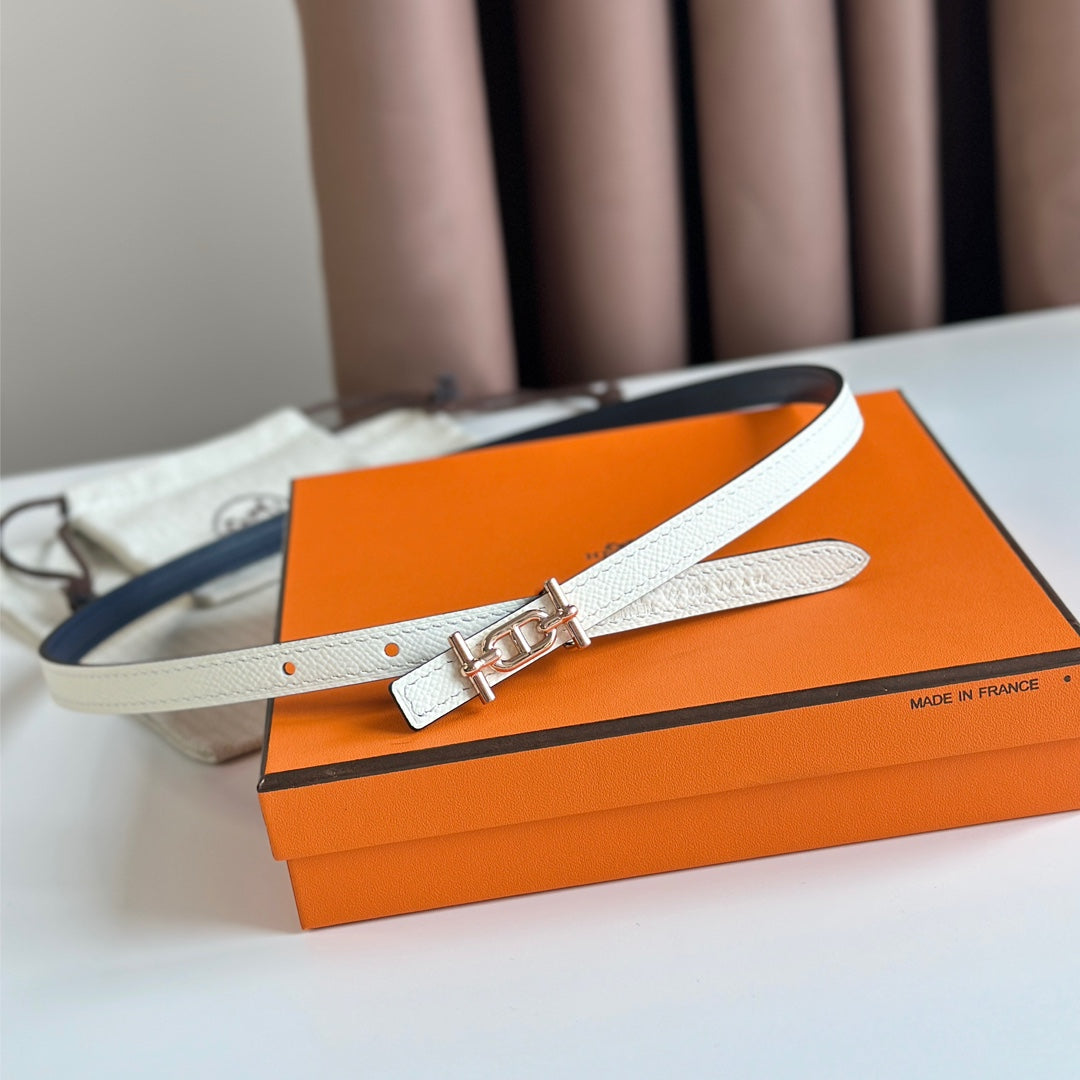 HM ANCRE BUCKLE & REVERSIBLE WHITE AND NAVY BLUE LEATHER STRAP 13MM GOLD HARDWARE