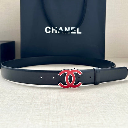 CC 30MM BELT IN BLACK SMOOTH CALFSKIN WITH RED METAL LOGO