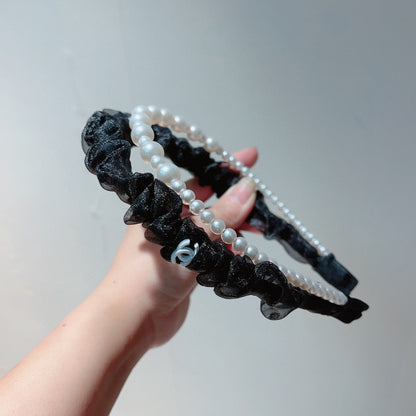 BLACK VOILE FABRIC HAIRBAND WITH PEARL CHAIN 867187