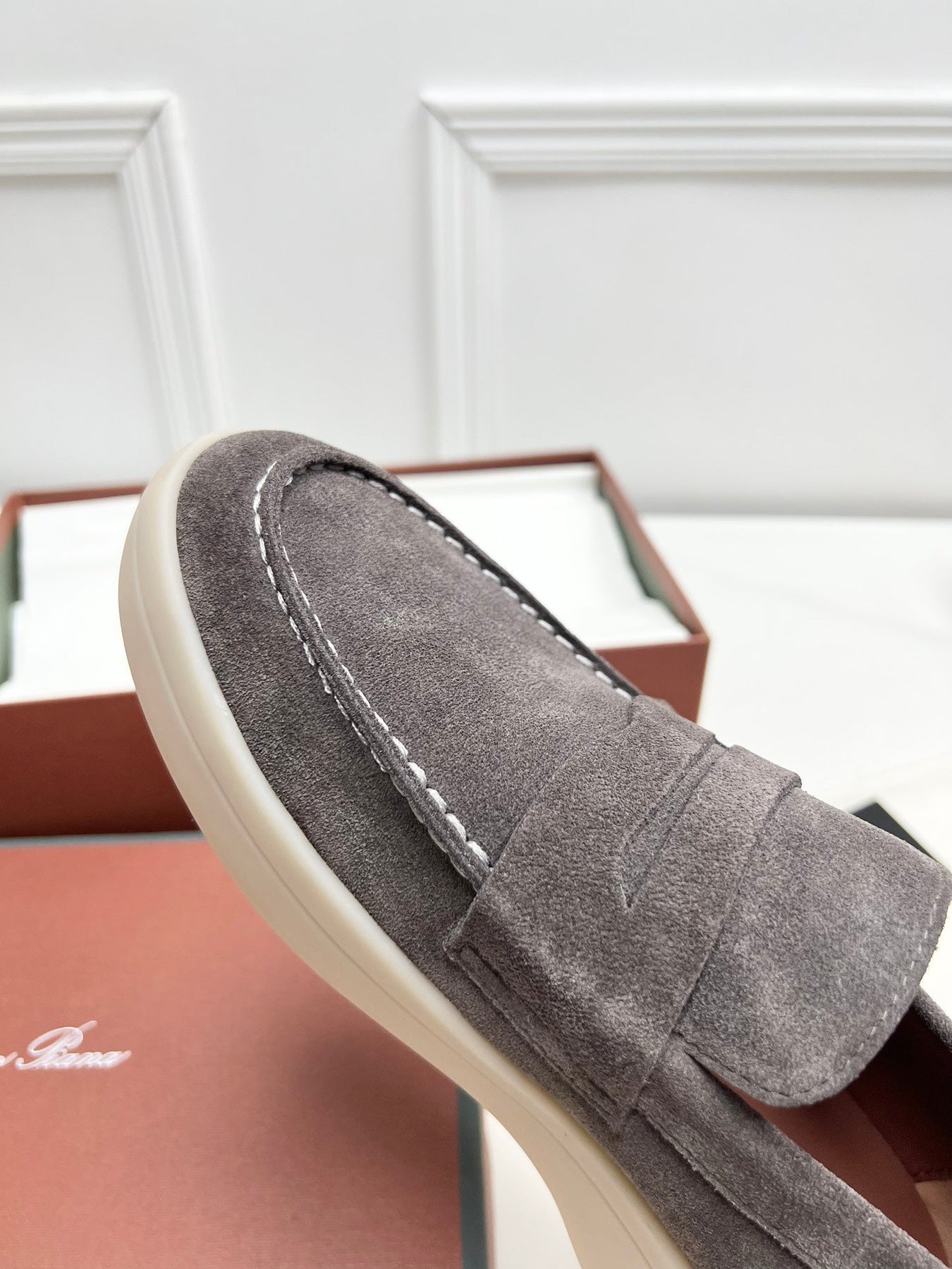 LP RETRO SUMMER WALK LOAFERS ASH SUEDE