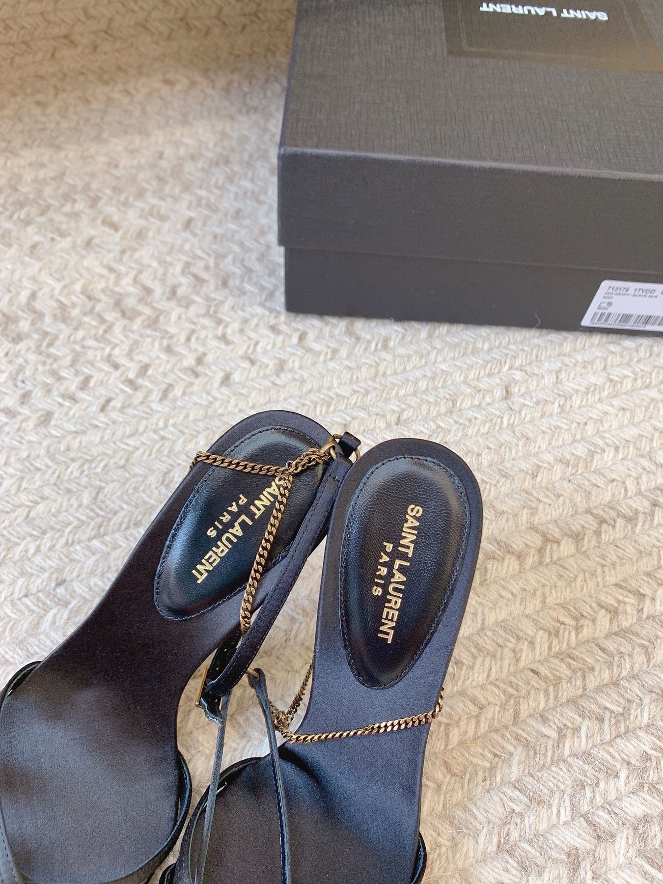 CROSS STRAP HIGH HEEL IN BLACK SILK GOLD CHAIN