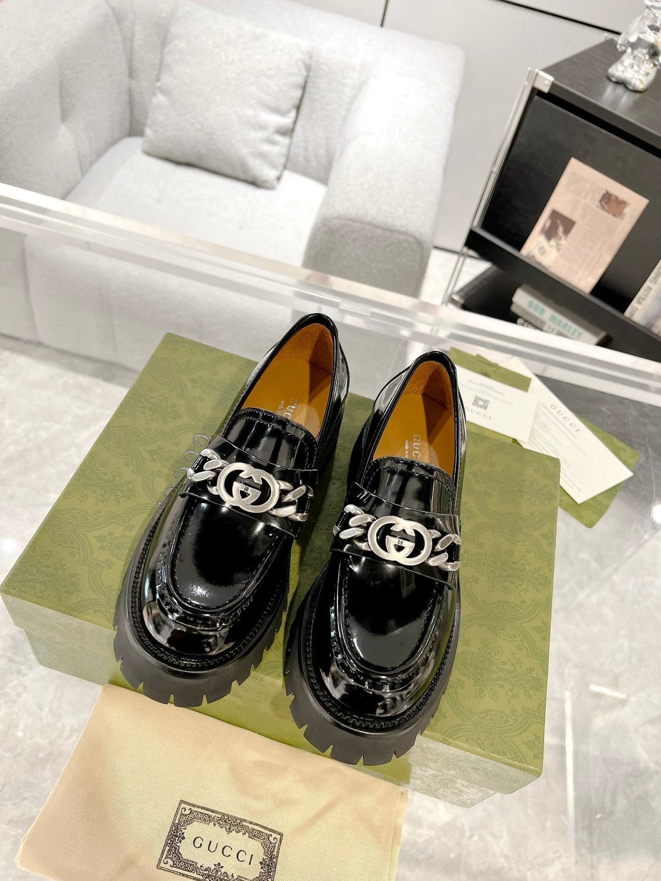 GG LOAFER WITH GG CHAINS GLOSSY BLACK CALFSKIN