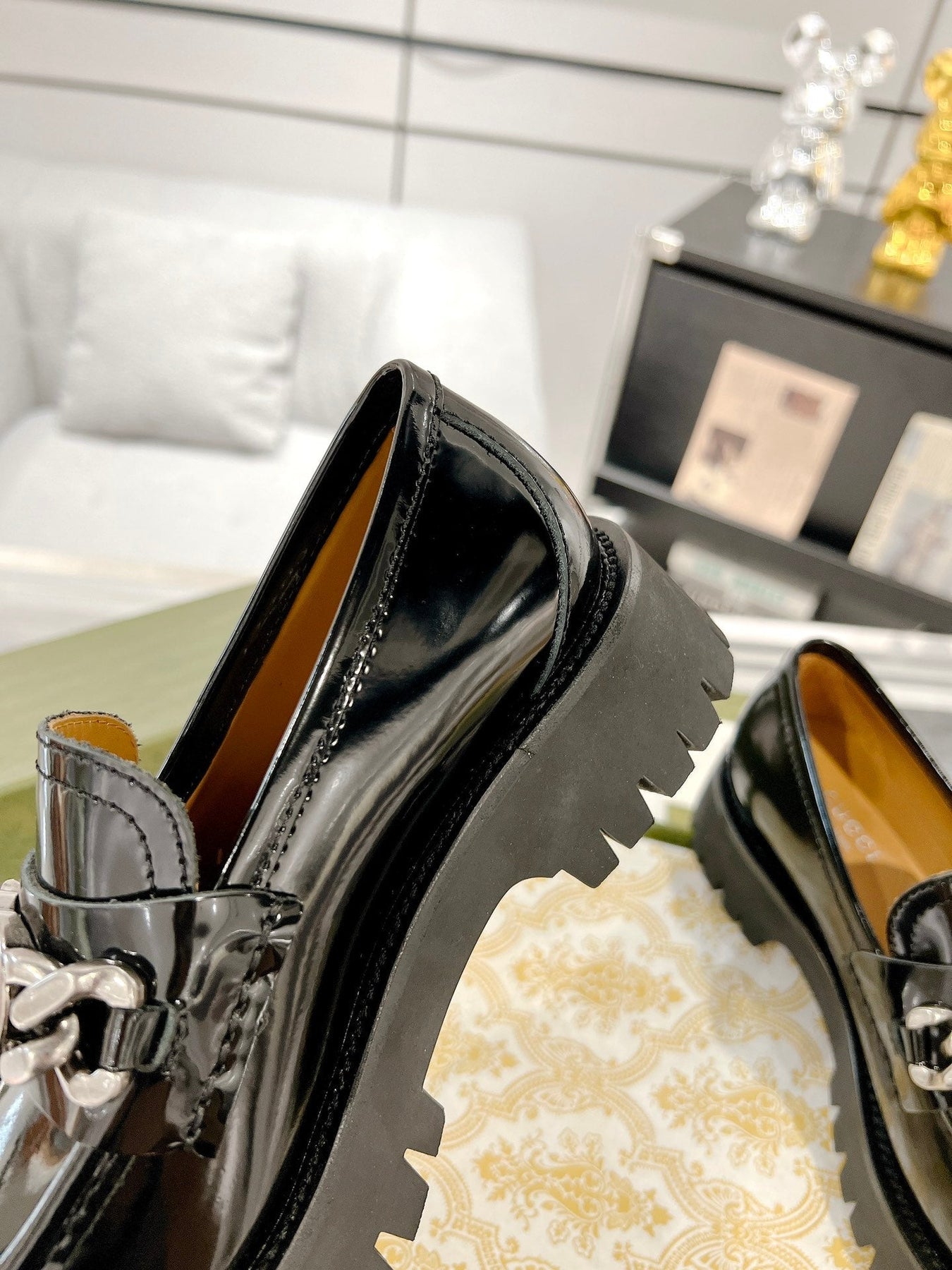 GG LOAFER WITH GG CHAINS GLOSSY BLACK CALFSKIN