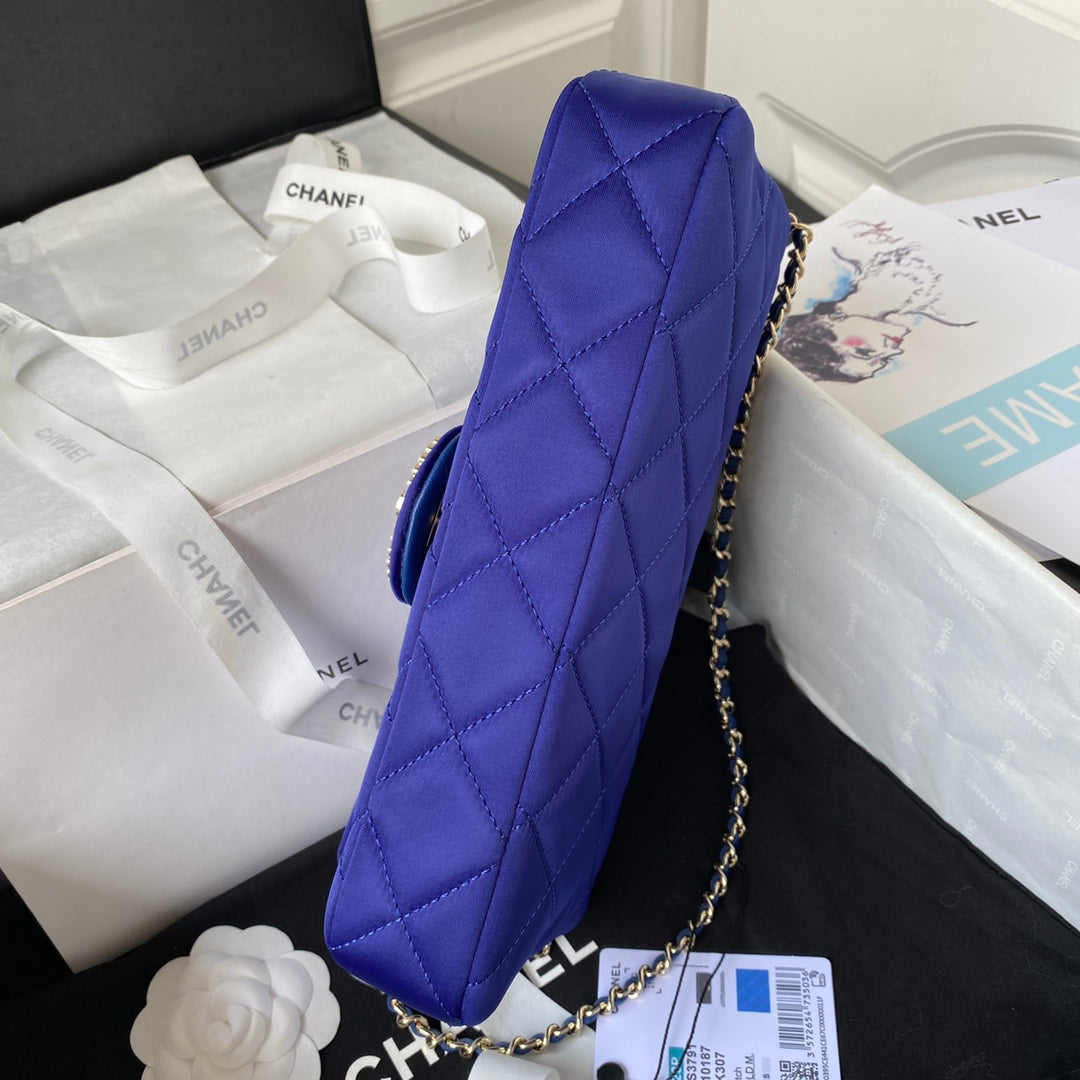 CC 26 CLUTCH WITH CHAIN BAG IN COBALT BLUE CALFSKIN