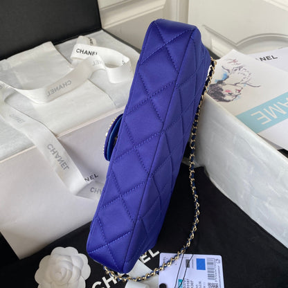 CC 26 CLUTCH WITH CHAIN BAG IN COBALT BLUE CALFSKIN