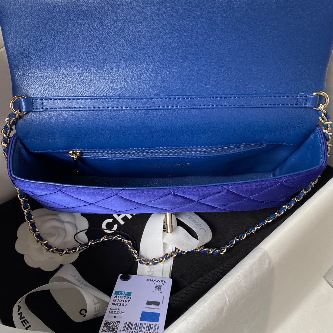CC 26 CLUTCH WITH CHAIN BAG IN COBALT BLUE CALFSKIN