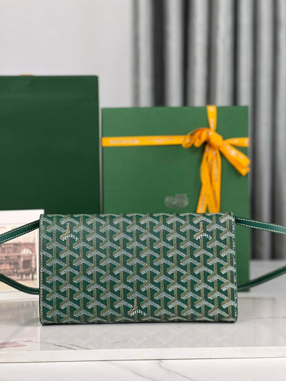 MONTE-CARLO PM CLUTCH 25 IN GREEN GOYARDINE CANVAS