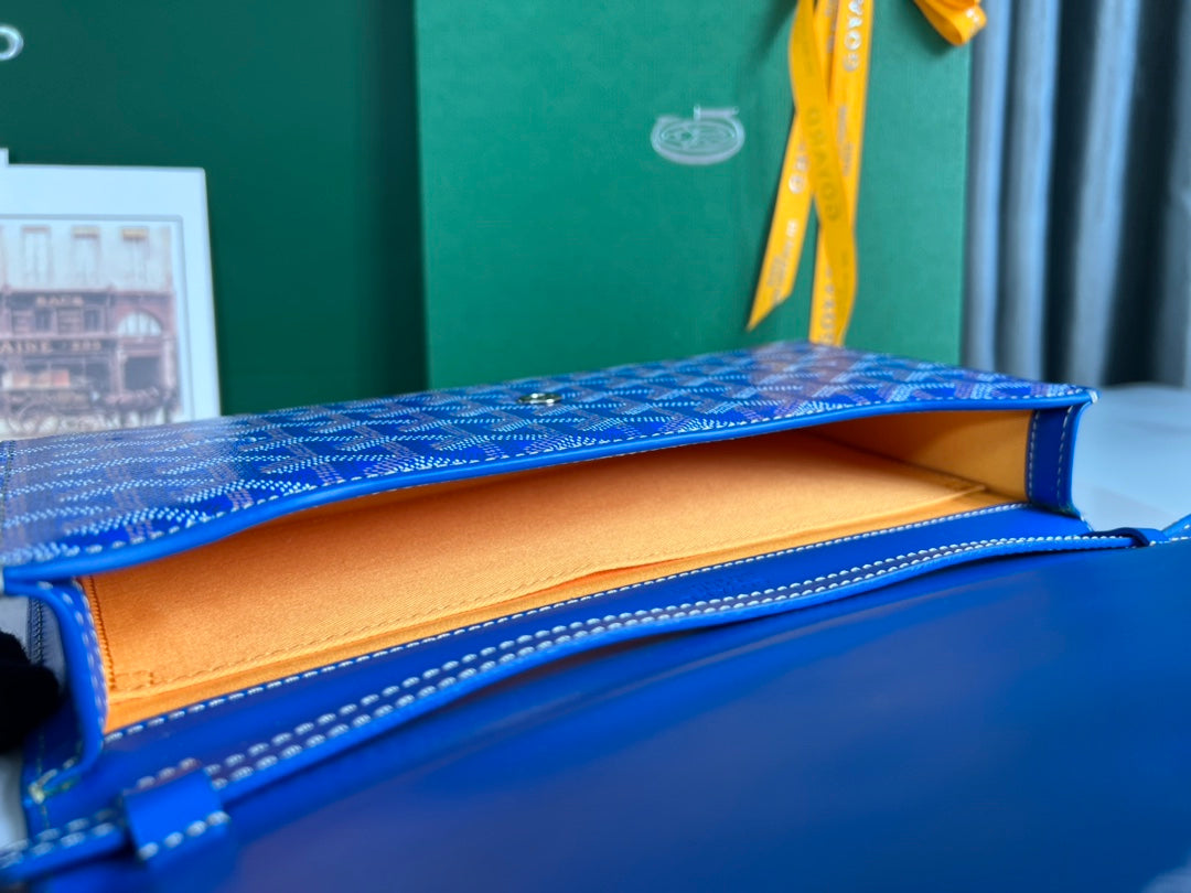 MONTE-CARLO PM CLUTCH 25 IN SAPPHIRE BLUE GOYARDINE CANVAS