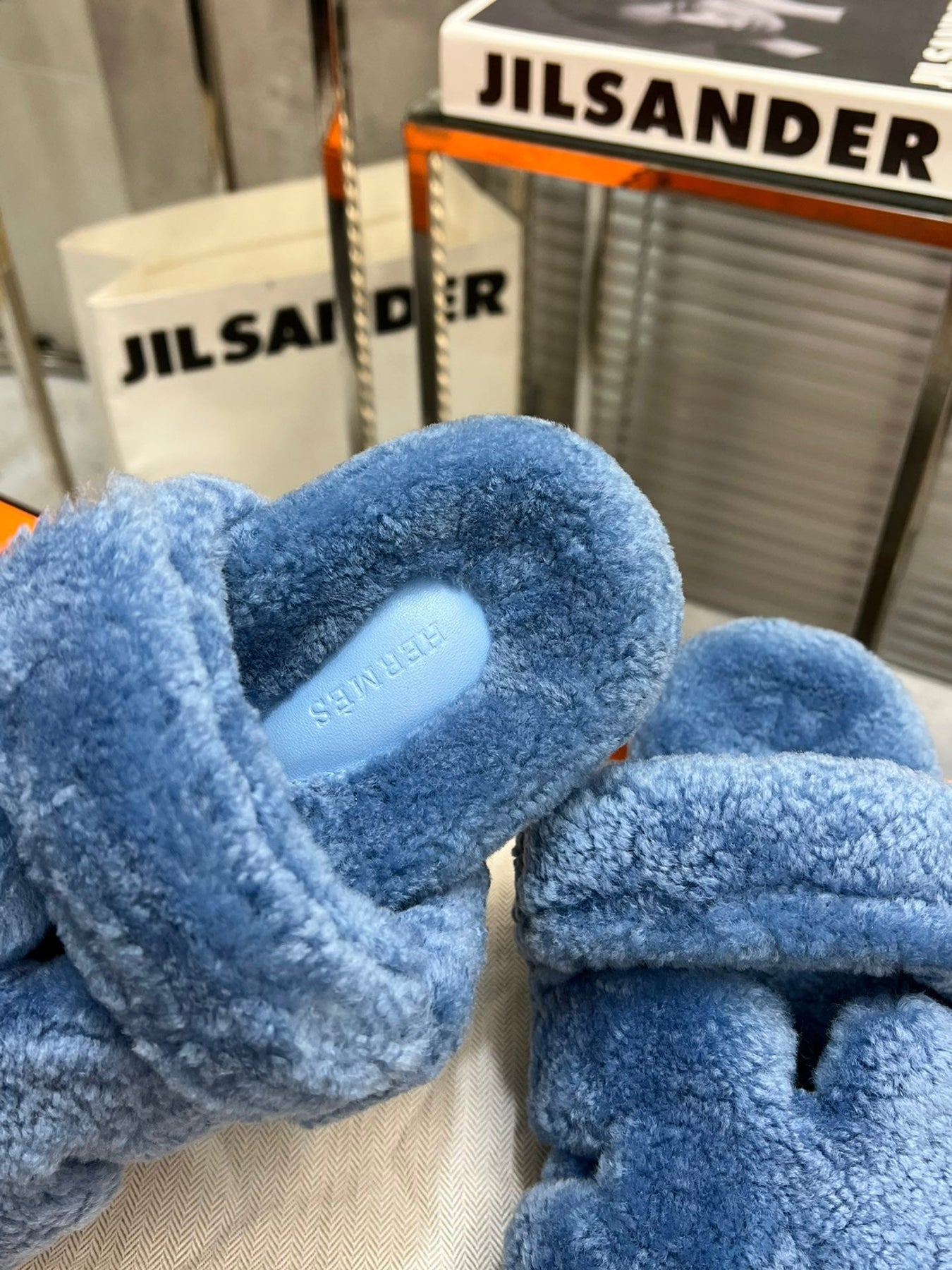 CHYPRE SLIPPERS IN AZURE BLUE LAMB WOOL