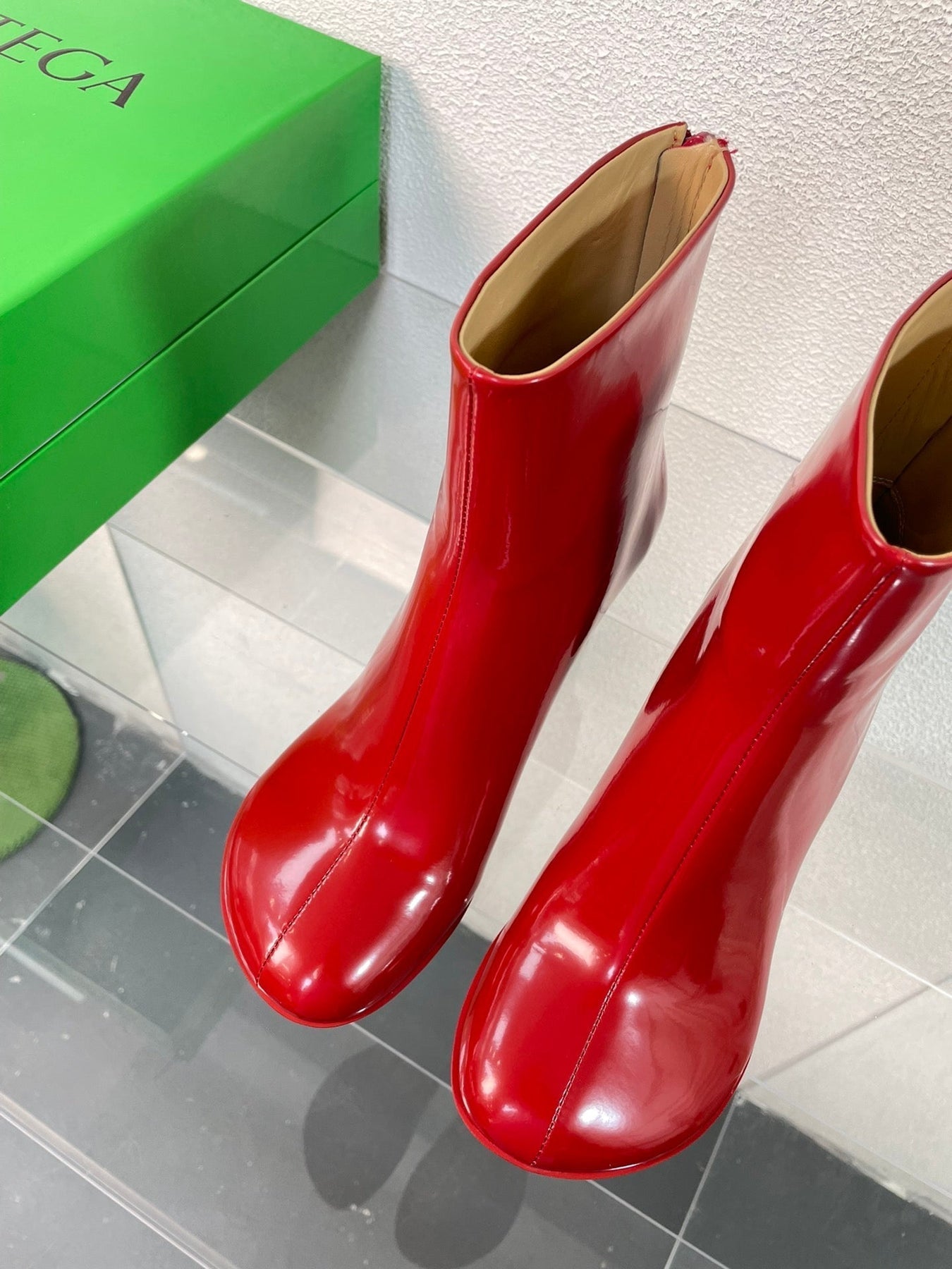 ATOMIC ANKLE BOOT IN RUBY RED CALFSKIN 75 MM